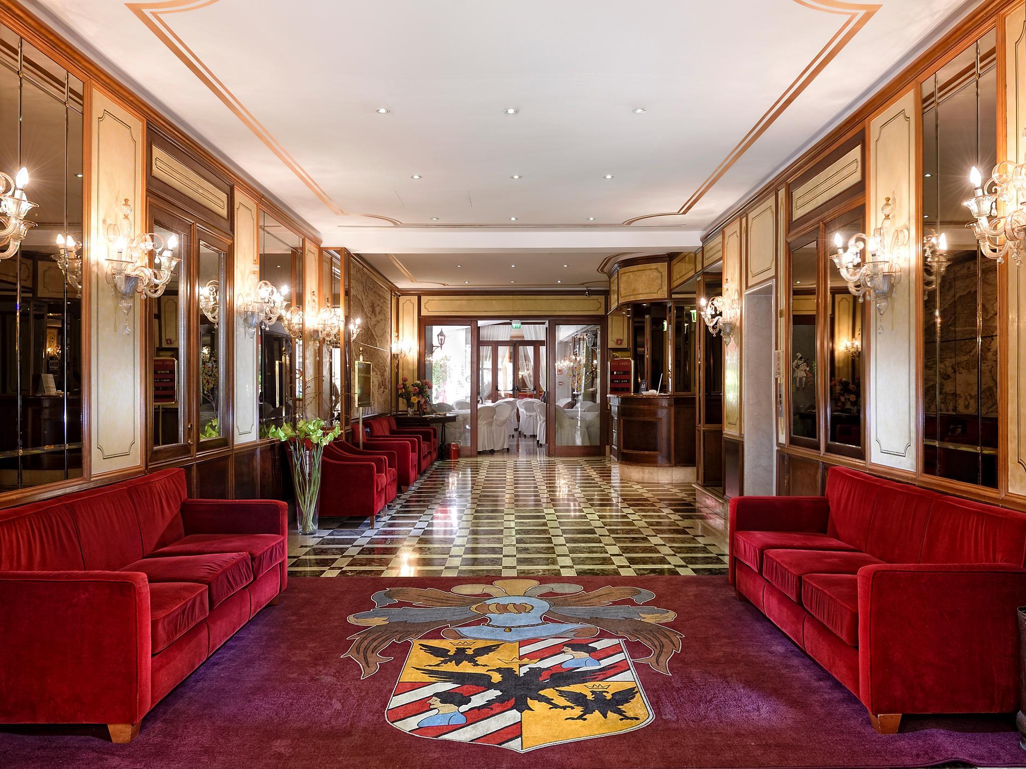 Hotel Amadeus Venice Exterior photo
