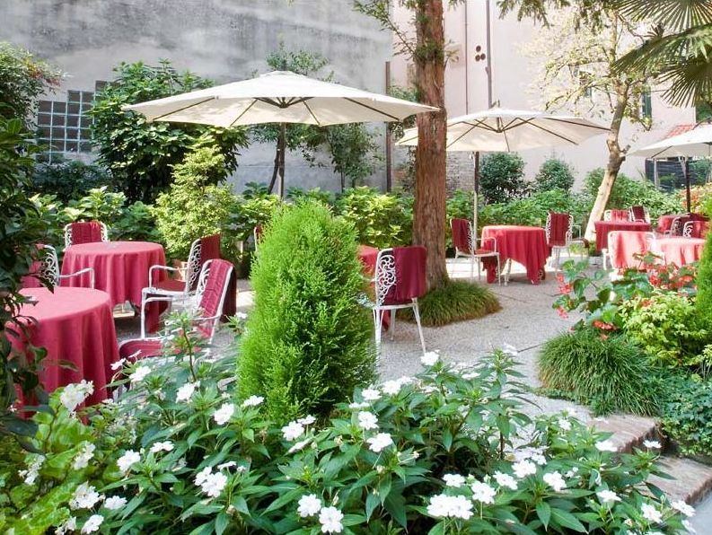 Hotel Amadeus Venice Exterior photo